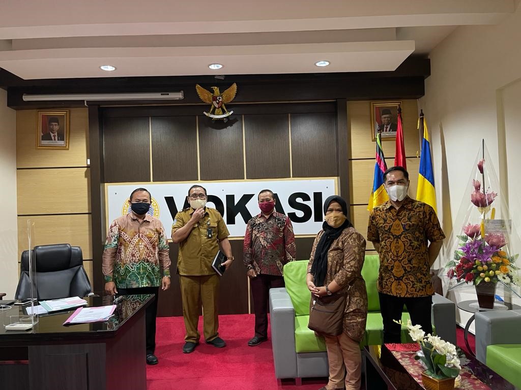 Kunjungan SMK 1 Surabaya Untuk Program SMK Unggulan
