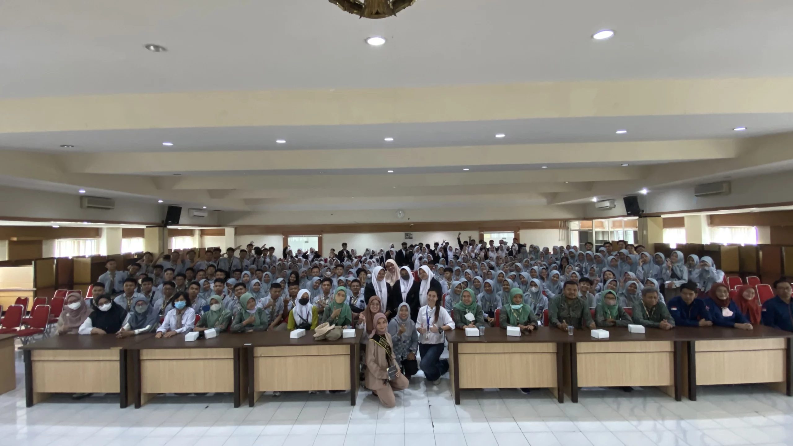 Kunjungan Studi SMA Negeri 1 Mejayan Madiun ke FV UNAIR