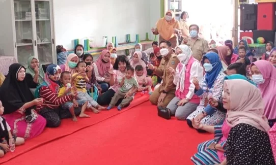 Program MBKM “Desa Emas” Percepatan Penurunan Stunting Oleh Mahasiswa Unair di Kelurahan Jepara Kota Surabaya