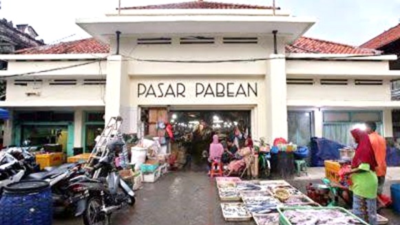 ‘Menyapa’ Pasar Pabean Surabaya yang Unik dan Menarik