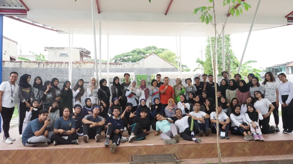 Senam Ceria Gebyar Vokasi Happy and Healthy Bebas Asap Rokok, Fakultas Vokasi UNAIR