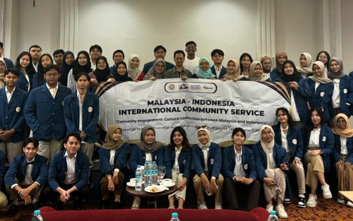 International Community Service D4 Manajemen Perhotelan dengan Universitas Malaysia Terengganu_Dokumen Istimewa