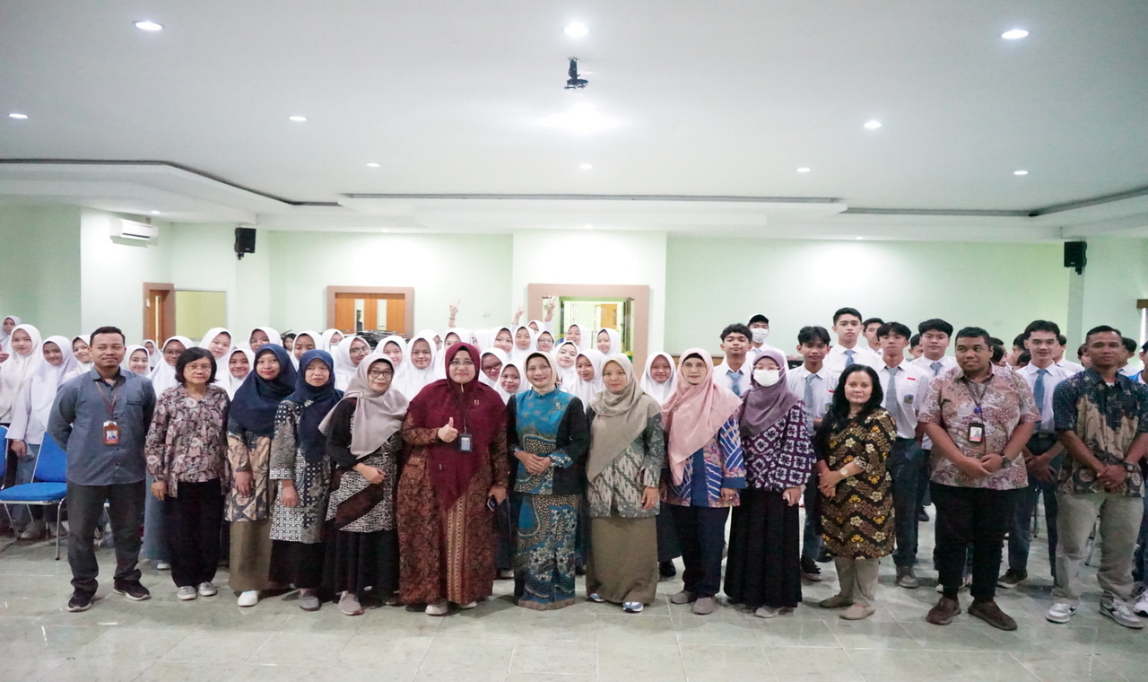 Campus Visit MAN Kota Batu ke Fakultas Vokasi Universitas Airlangga: Menjelajahi Peluang Masa Depan dengan Pendidikan Vokasi