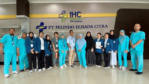 Pelaksanaan PKL mahasiswa D4 Teknologi Laboratorium Medis Universitas Airlangga di RS PHC Surabaya - 05 Annisa Firdatul Janna