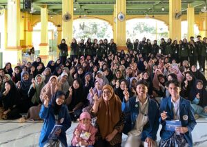 Santri Al-Fattah Rayakan Hari Jamu Bersama BATTRA UNAIR
