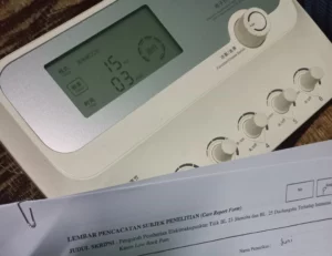 Mahasiswa Battra Lakukan Pendekatan Tradisional Terapi Elektroakupunktur Atasi Low Back Pain - Salsabilaa suni
