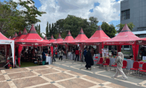 Bazar Kreatif Vokasi Unair: Wujudkan Karya, Raih Prestasi_Dokumen Istimewa