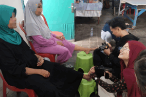 Stimulasi Vibrasi pada Telapak Kaki sebagai Upaya Meningkatkan Keseimbangan Statis Lansia-Dokumen Istimewa