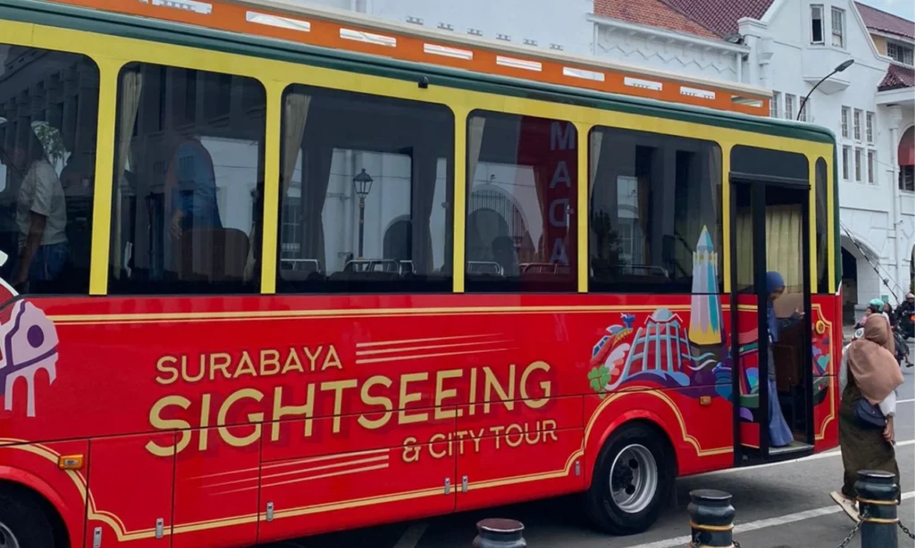 Bus Wisata SSCT Dukung City Tour Surabaya_Dokumen Istimewa