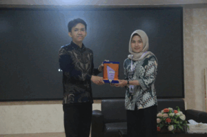 Kuliah Tamu “Decode the Future” Mendorong Pemahaman AI dan IoT dalam Era Teknologi Masa Kini_Dokumen Istimewa