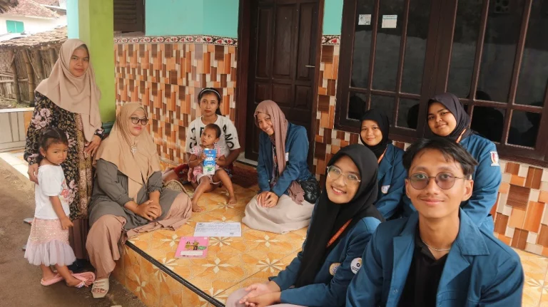 Mahasiswa BBK 5 Universitas Airlangga Gelar Kunjungan Edukasi Stunting di Desa Kaotan_Dokumen Istimewa
