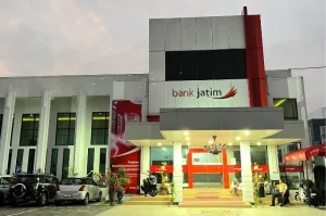 Pengaruh Stres Kerja, Reward System, dan Jenjang Karir terhadap Kinerja Pegawai Perbankan_Dokumen Istimewa