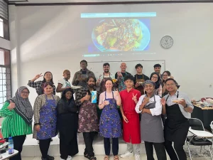 Hospitality Management Universitas Airlangga Welcomes Staffordshire University Students for a Culinary Guest Lecture_Dokumen Istimewa