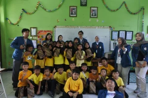 BBB: Inovasi Mahasiswa UNAIR Asah Kemampuan Berhitung Siswa SDN Made I Surabaya_Dokumen Istimewa