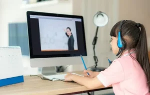 Inovasi Pembelajaran Daring di Masa Pandemi: Tantangan dan Upaya Pemerintah Tingkatkan Kualitas Pendidikan_Google