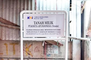 Mahasiswa Vokasi Unair Teliti Efektivitas Negosiasi dalam Penyelesaian Sengketa di PT KAI Daop 8 Surabaya_Google