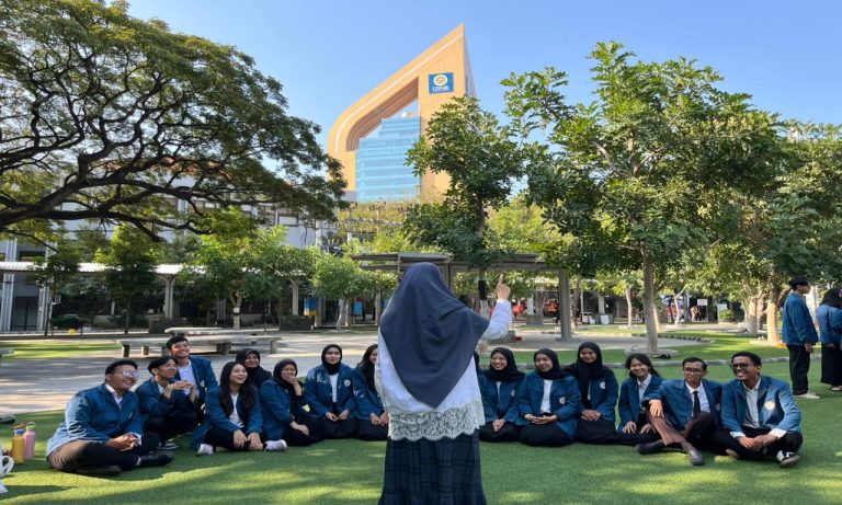 Mengukir Masa Depan: Pentingnya Kedisiplinan bagi Mahasiswa_Dokumen Istimewa
