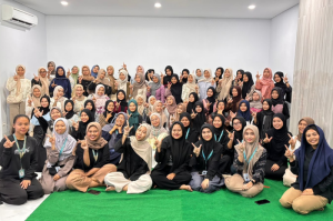 Sambut Mahasiswa Baru Muslim Fakultas Vokasi UNAIR 2025_Dokumen Istimewa