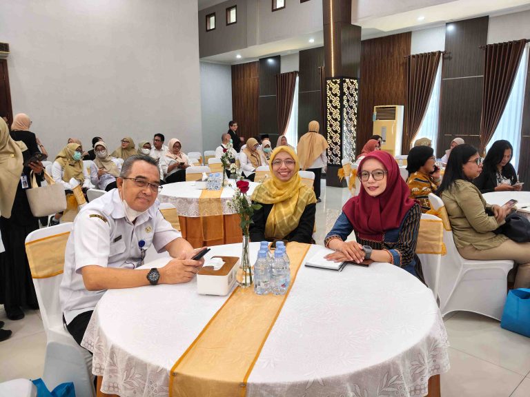 Dekan Fakultas Vokasi Hadiri Undangan Talkshow Mental Emergency_Dokumen Istimewa