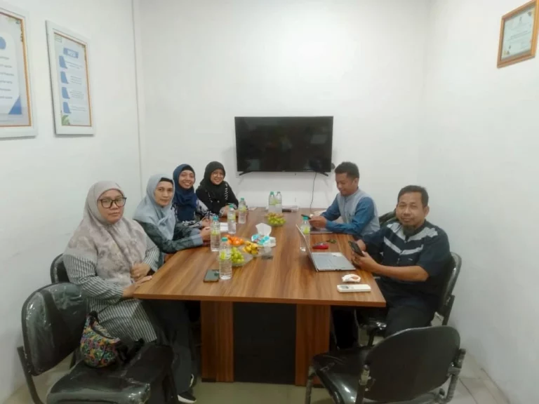 Fakultas Vokasi UNAIR dan Koperasi As-Sakinah Perkuat Pembelajaran Kewirausahaan Mahasiswa_Dokumen Istimewa