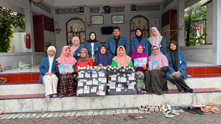 Dari Awam Jadi Paham: Suksesnya Penyuluhan Penggolongan Obat Bersama Ibu PKK Graha Bunder Asri