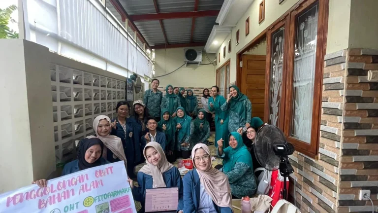 Edukasi Obat Bahan Alam: Alami Bukan Berarti Tanpa Batas