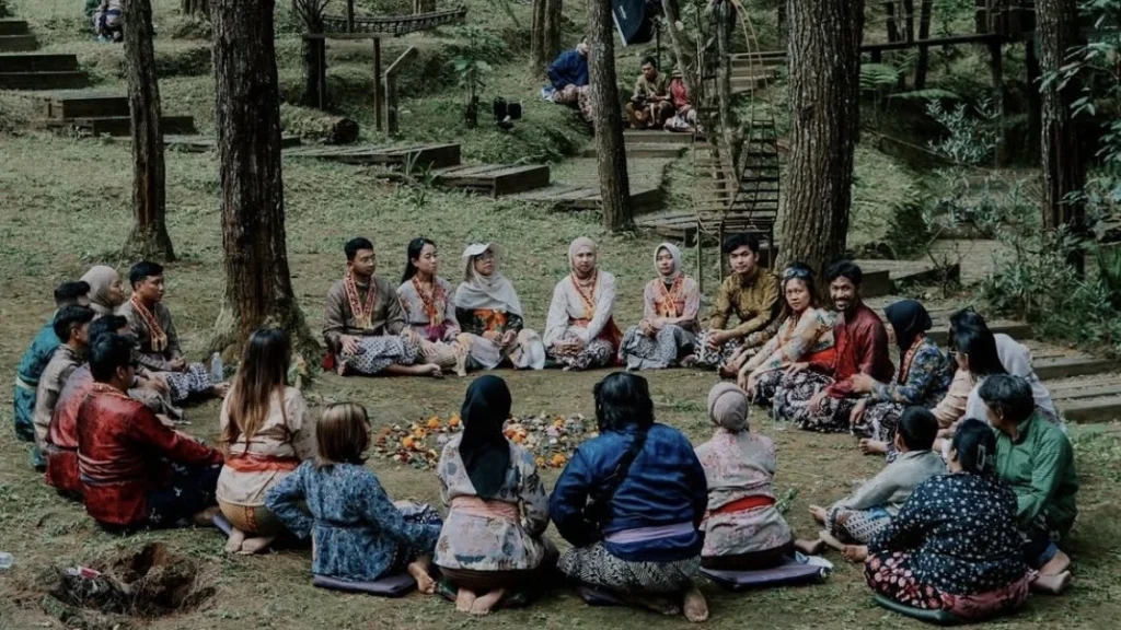 Moekti Diri: Strategi Pemasaran Forest Wellness Experience Berbasis Budaya Jawa