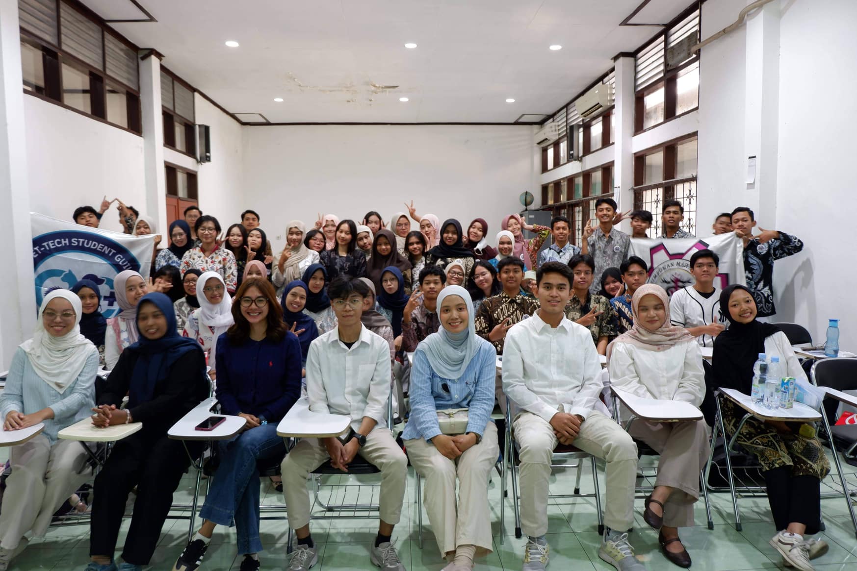 HIMA Teknologi Veteriner Latih Mahasiswa Baru Tangani Kondisi Darurat pada Hewan